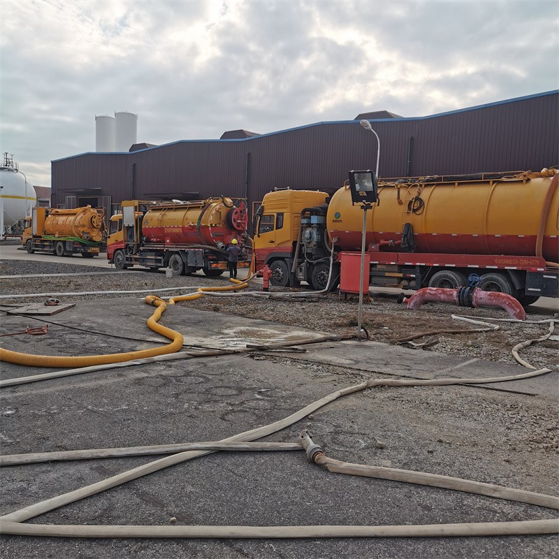 轮台污水池清理